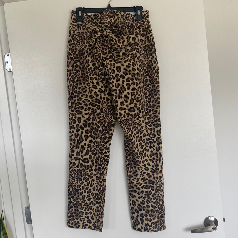 Leopard pant with tie